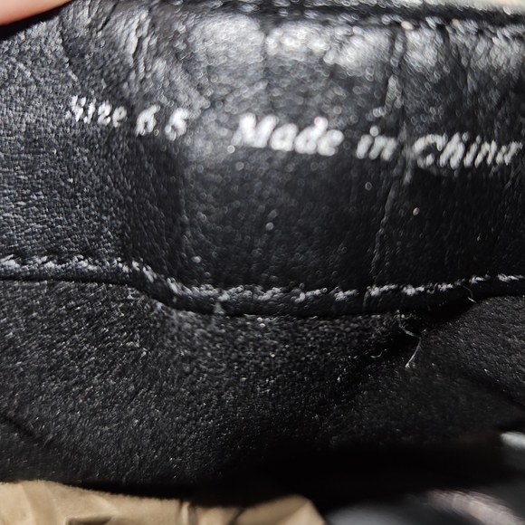 Dolce Vita Calf Hair Ankle Boots Pointed Toe Leopard Print Block Heel sz 6.5 - Picture 2 of 8